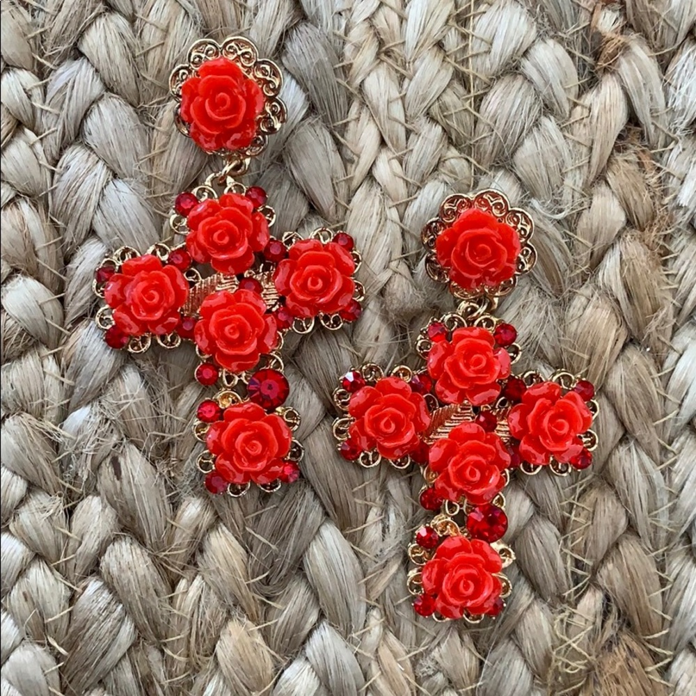 Red rose baroque earrings